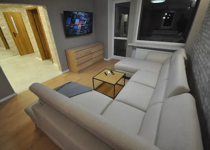 Jdk Apartamenty Legionow 74M2 8-Osobowy