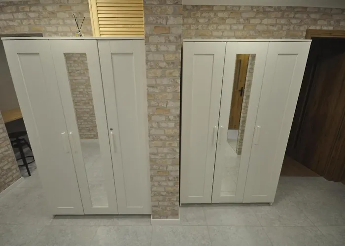 Jdk Apartamenty Legionow 74M2 8-Osobowy