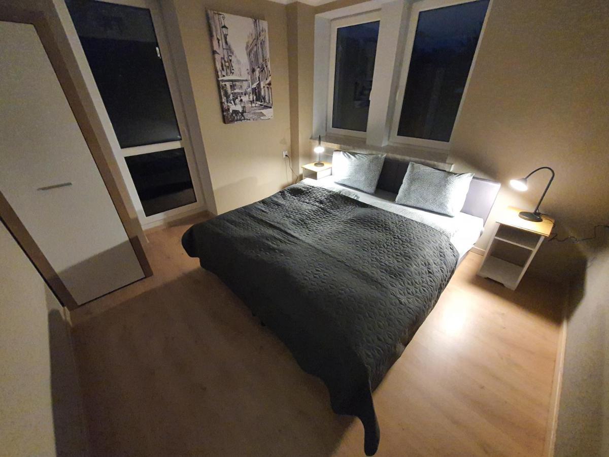 Apartment Jdk Legionow 74m2 8-osobowy