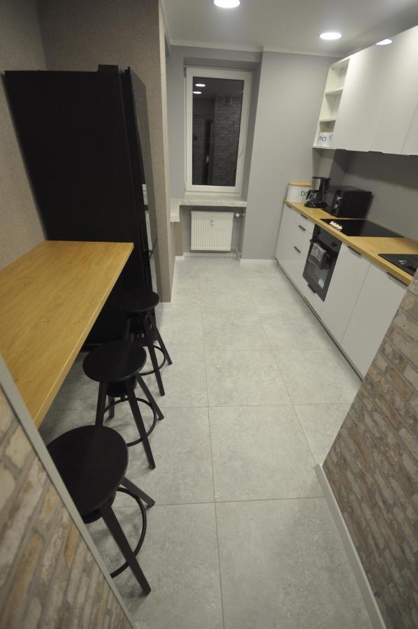 Apartment Jdk Legionow 74m2 8-osobowy Kalisz (Greater Poland)