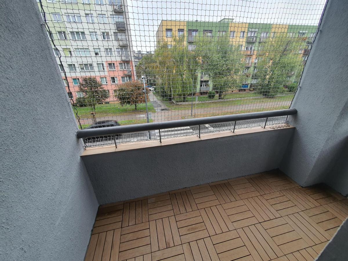 Apartment Jdk Legionow 74m2 8-osobowy *